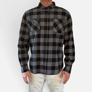 Levi’s XL Gray Black Plaid Button Up Shirt Flannel Cotton Long Sleeve